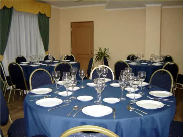 Hotel Econo