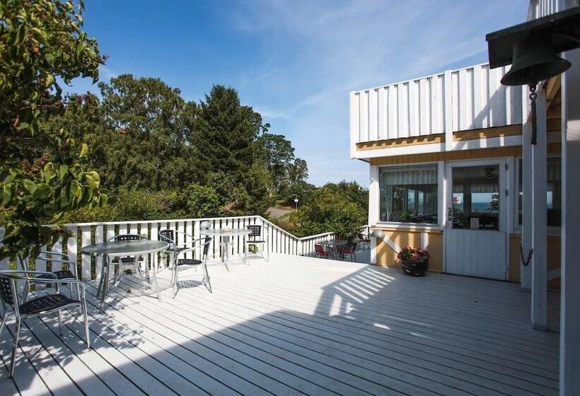 בית מלון כפרי Feriecenter Bornholm Aps