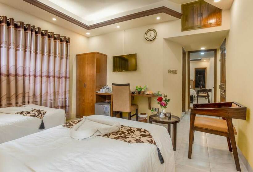 هتل Memento International