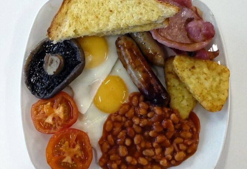 هتل Memento International