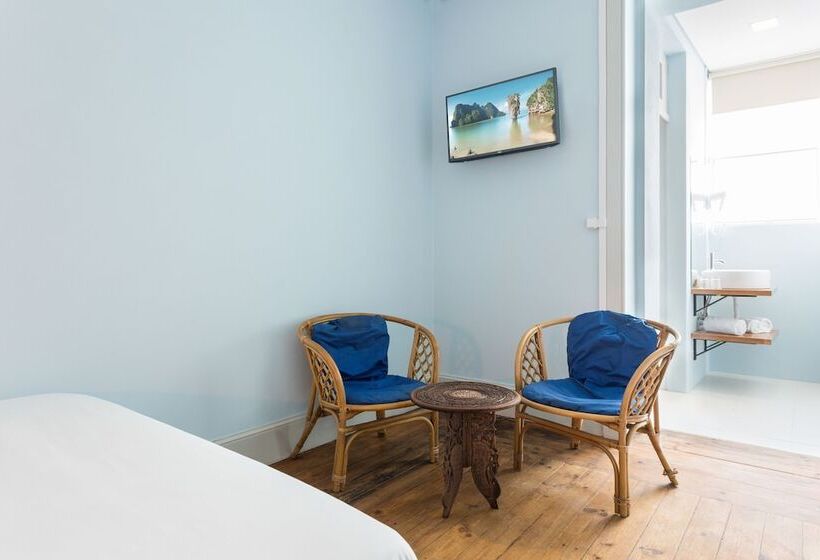 هتل The Bohemian Place