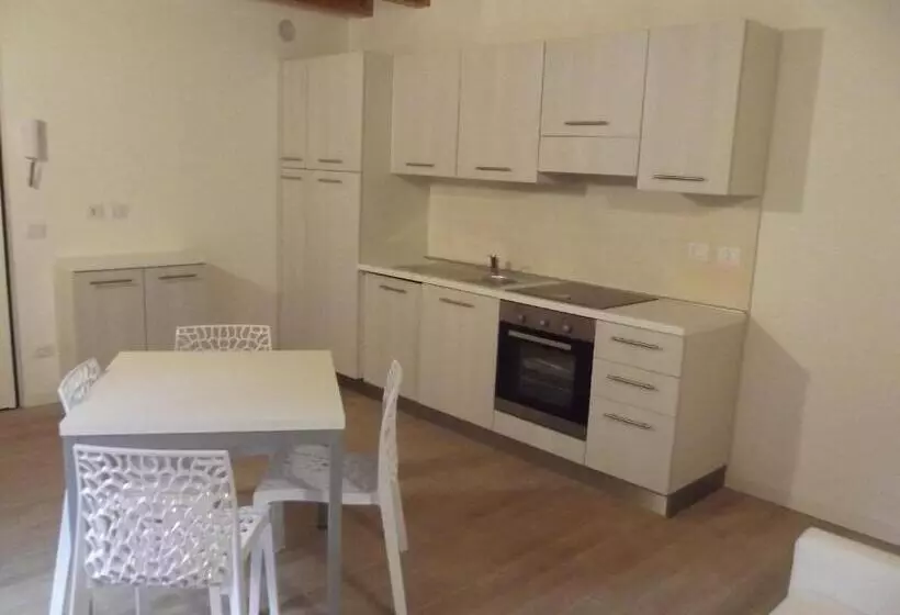 هتل Villaggio Delle Alpi