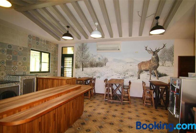 Lian Chinq Diving B&b