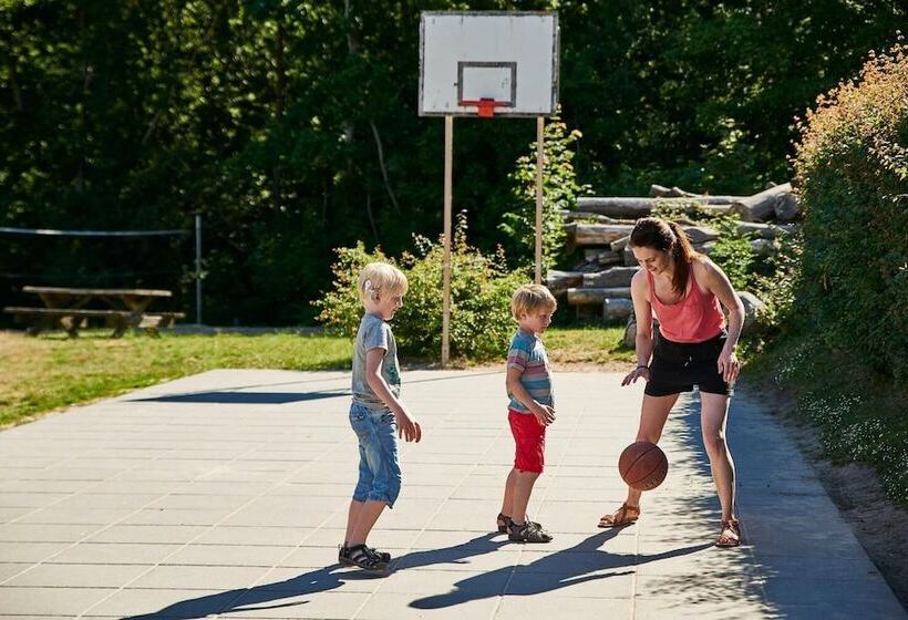 Svaneke Vandrerhjem Hostel