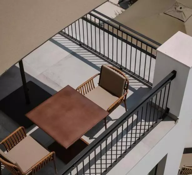 ホテル Rhin Garden