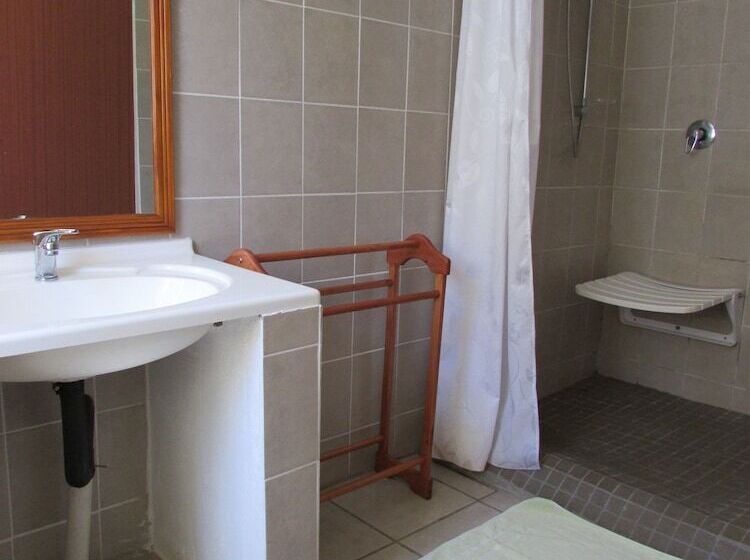 Absolute Leisure Cottages