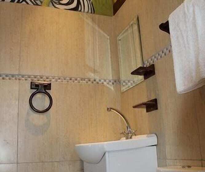 مبيت وإفطار Big Five Guest House