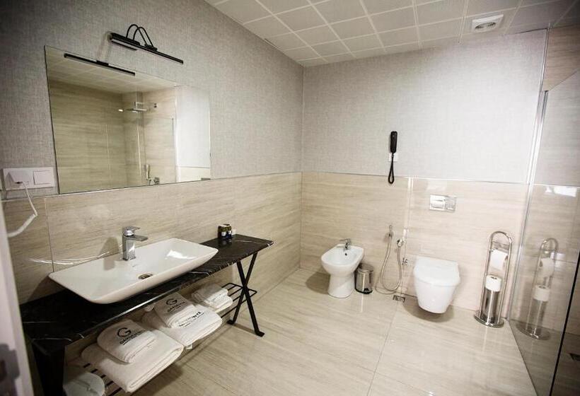 تختخواب و صبحانه Gardenya Suite