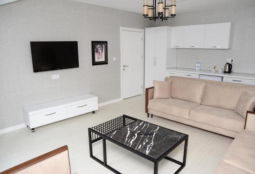 تختخواب و صبحانه Gardenya Suite