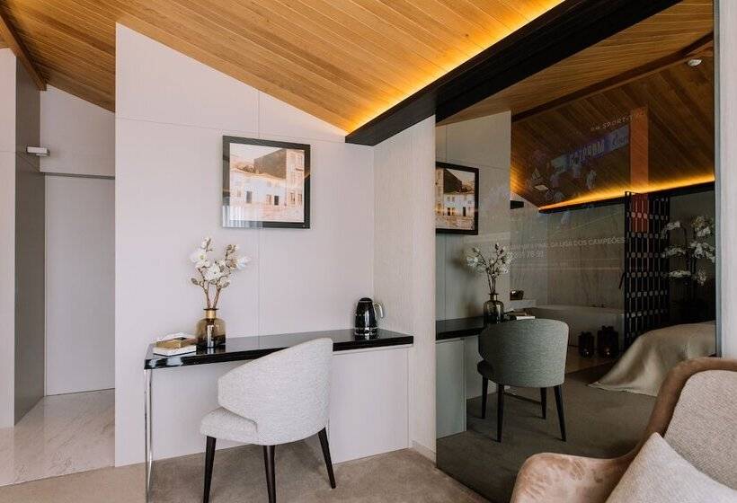 هتل Casa Do Rio Charm Suites