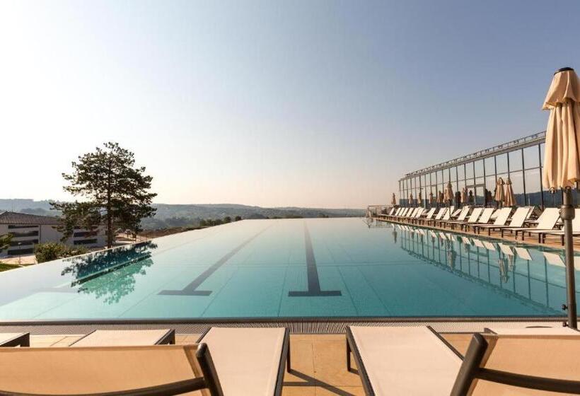 هتل Fruške Residences