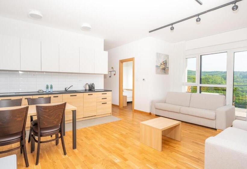 هتل Fruške Residences