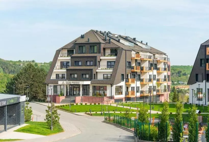 هتل Fruške Residences