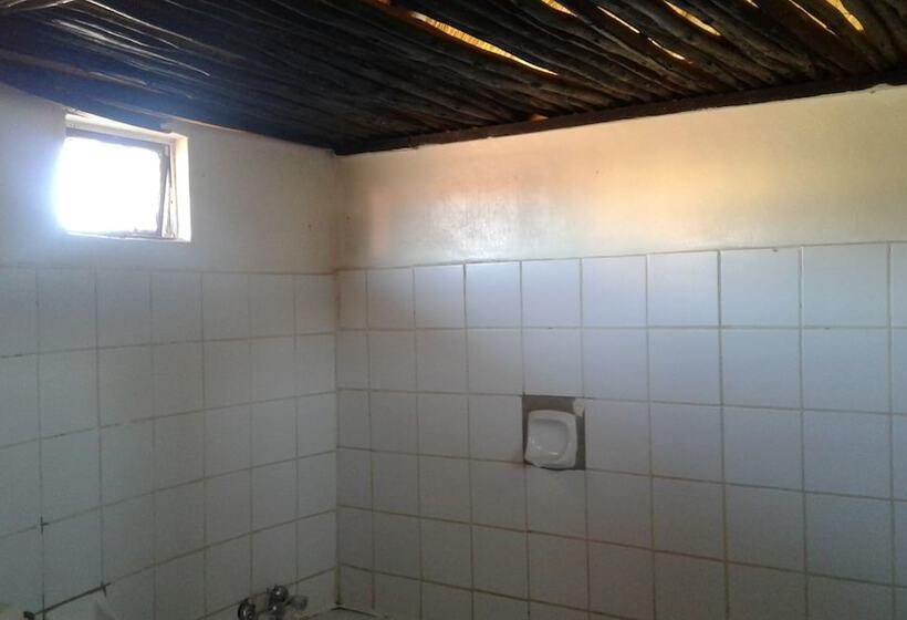 هتل Gaetsho Lodge