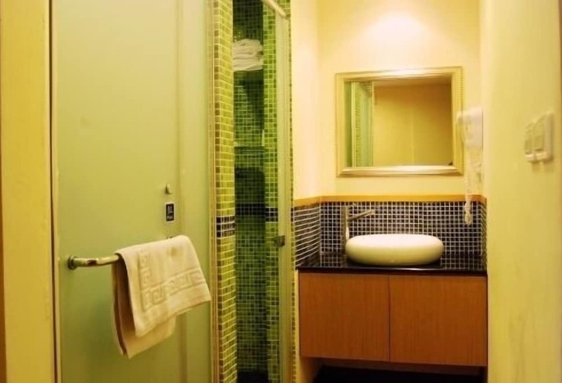 هتل Kenting Culture Resort