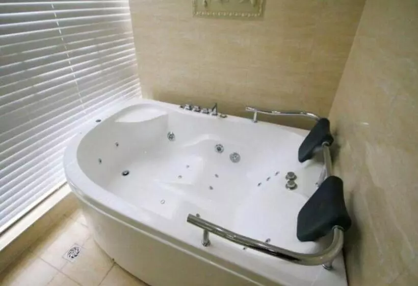 Lavande Hotel Shanghai Hongqiao National Convention Center Branch