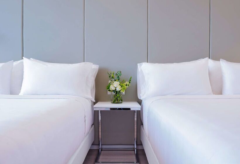 فندق NH San Luis Potosi