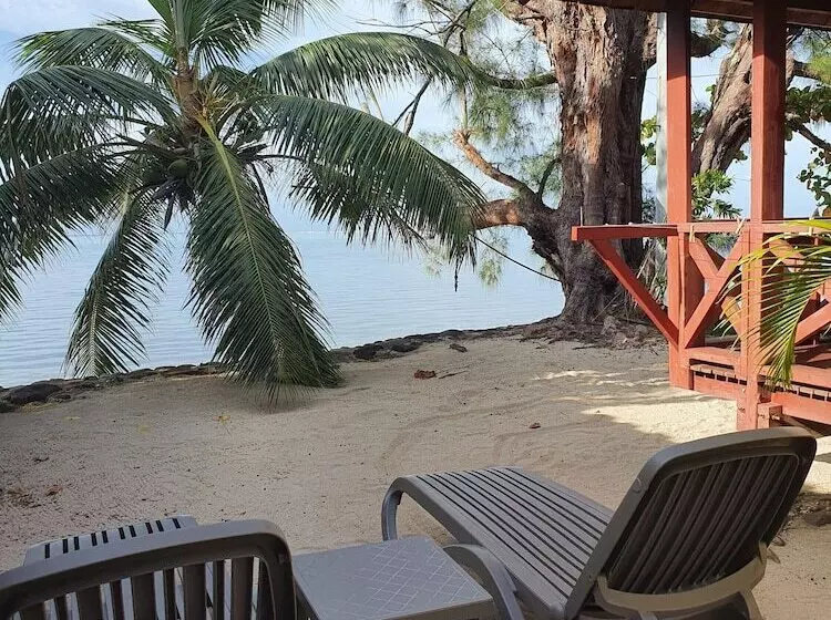 پانسیون Fare Aute Beach