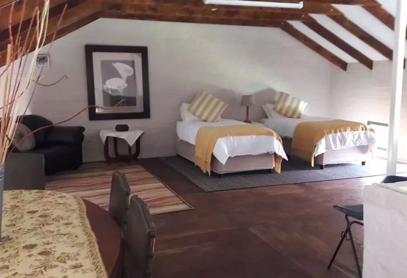 ペンション Ibis Way Guest House