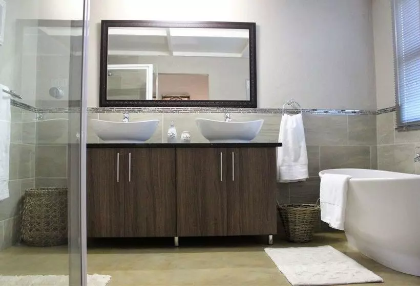 ペンション Ibis Way Guest House