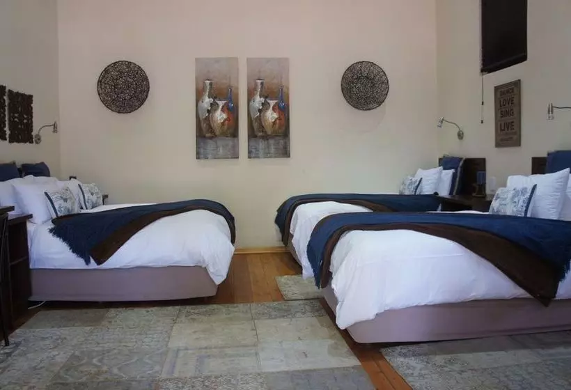 ベッドアンドブレックファースト The Lapha Guesthouse & Conference Centre