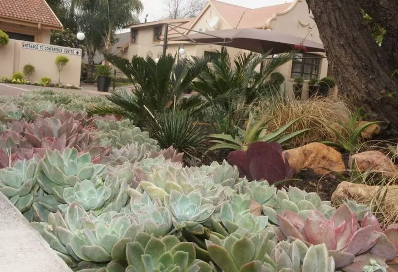 ベッドアンドブレックファースト The Lapha Guesthouse & Conference Centre