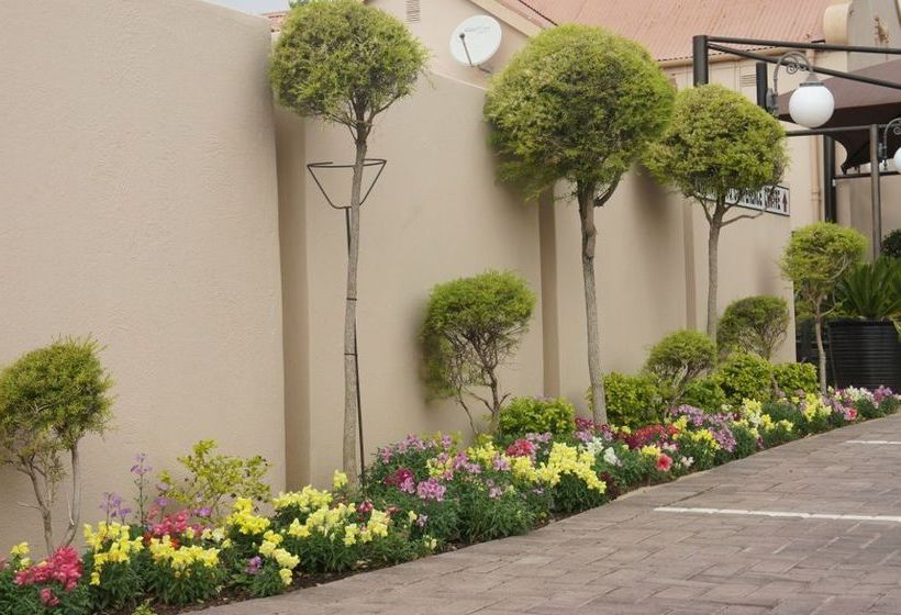 مبيت وإفطار The Lapha Guesthouse & Conference Centre