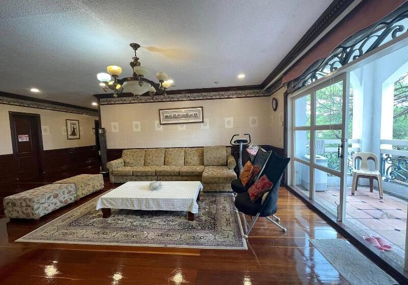 هتل Villa Moa Baguio