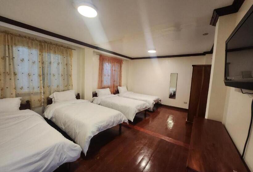 هتل Villa Moa Baguio