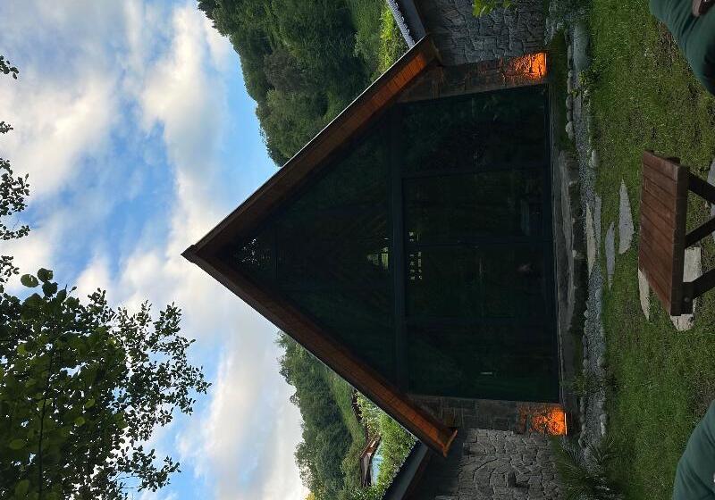 فندق Zamane Evleri