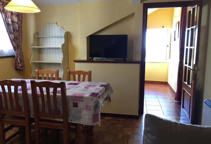 Escuder Apartamentos Turísticos