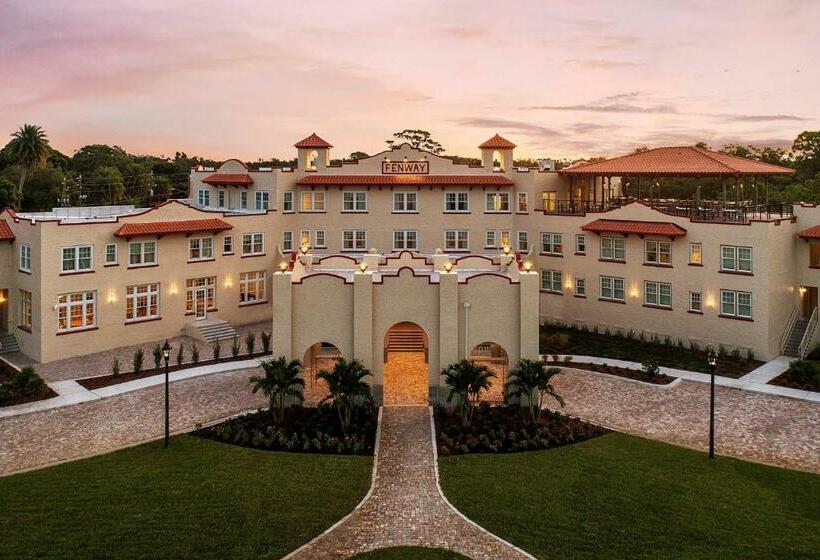 Fenway Hotel, Autograph Collection