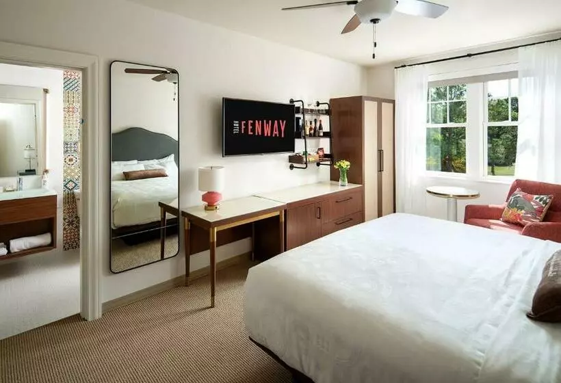 Fenway Hotel, Autograph Collection