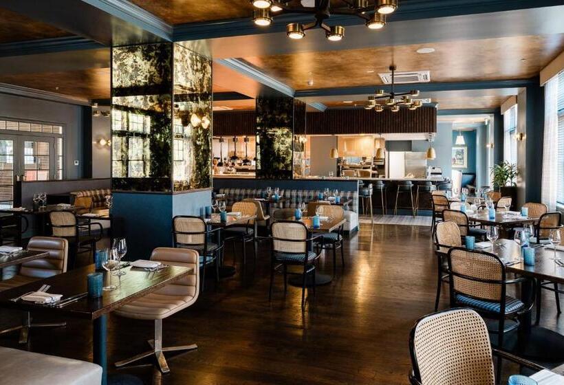 Fenway Hotel, Autograph Collection