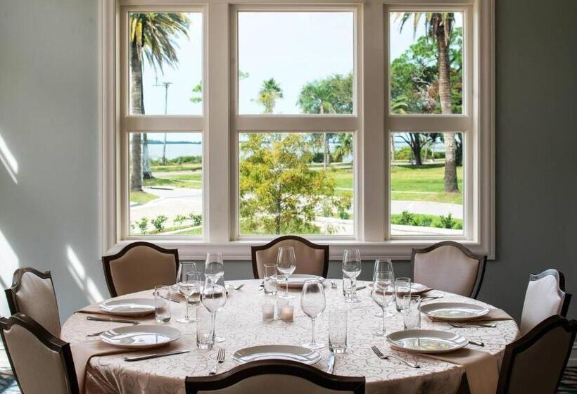 Fenway Hotel, Autograph Collection