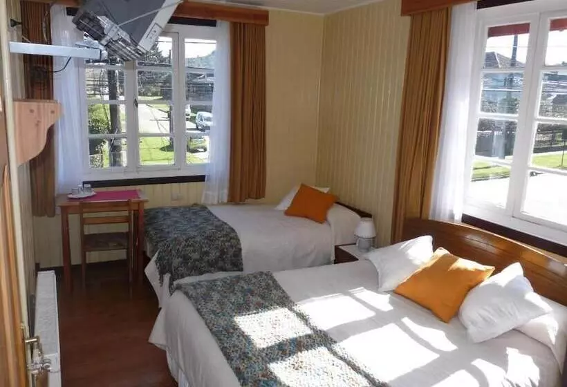 Hostal Opapa Juan
