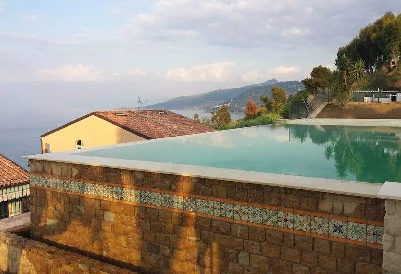 簡易ホテル Residence Magarà
