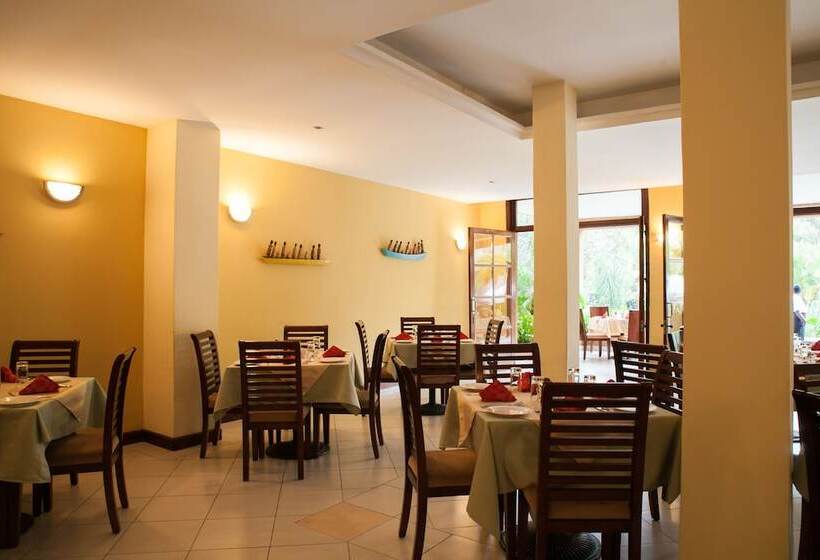 هتل Gorillas Lake Kivu