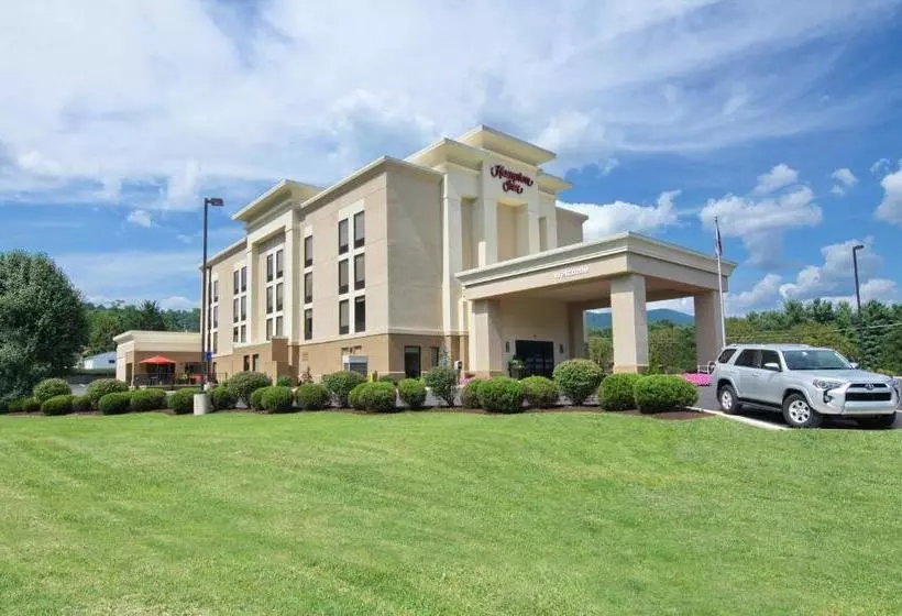 ホテル Hampton Inn Covington Va