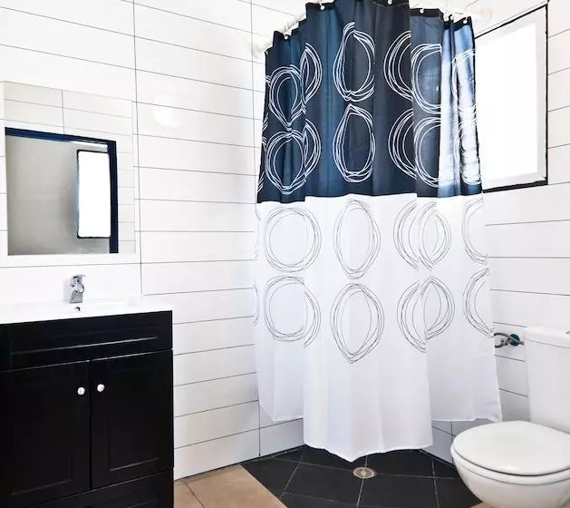 Hotelli Hayarkon Hostel