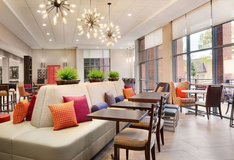 فندق Home2 Suites By Hilton Birmingham Downtown