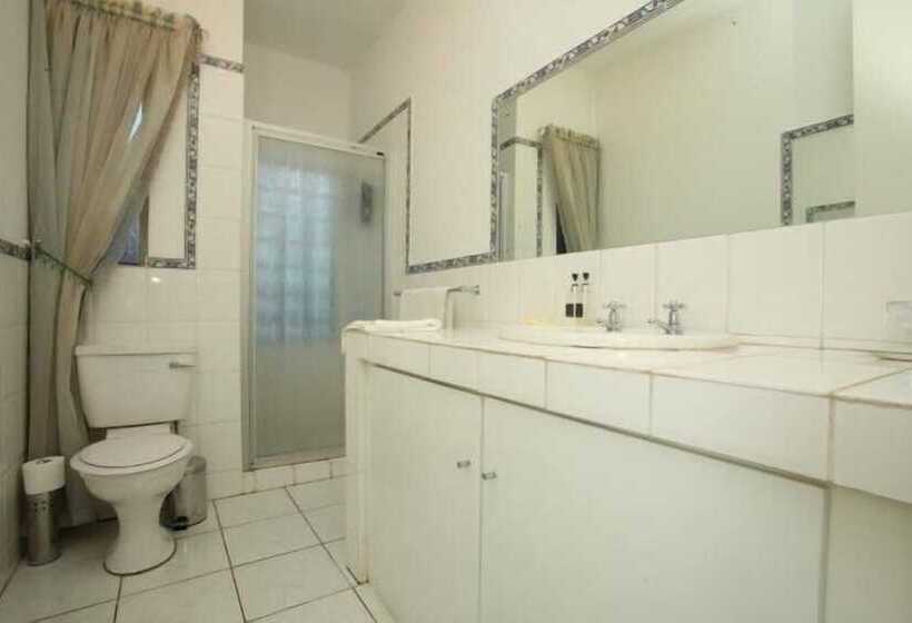 Отель Le Petit Fillan