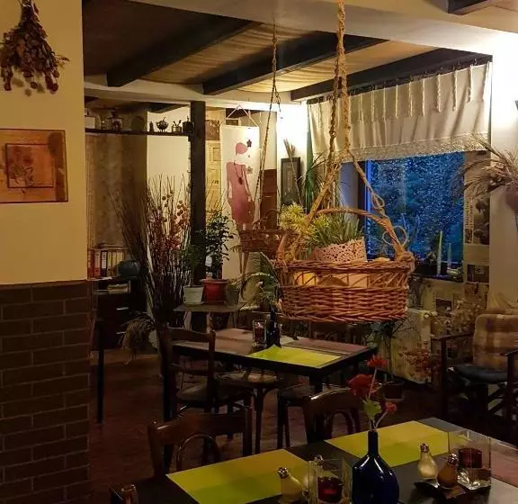 ホテル Bistro Pension La Teleferic