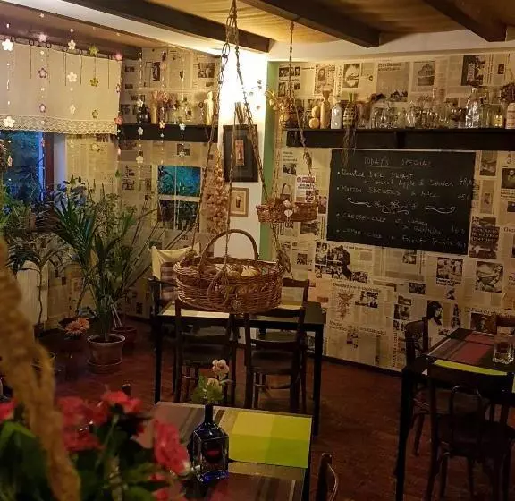 ホテル Bistro Pension La Teleferic