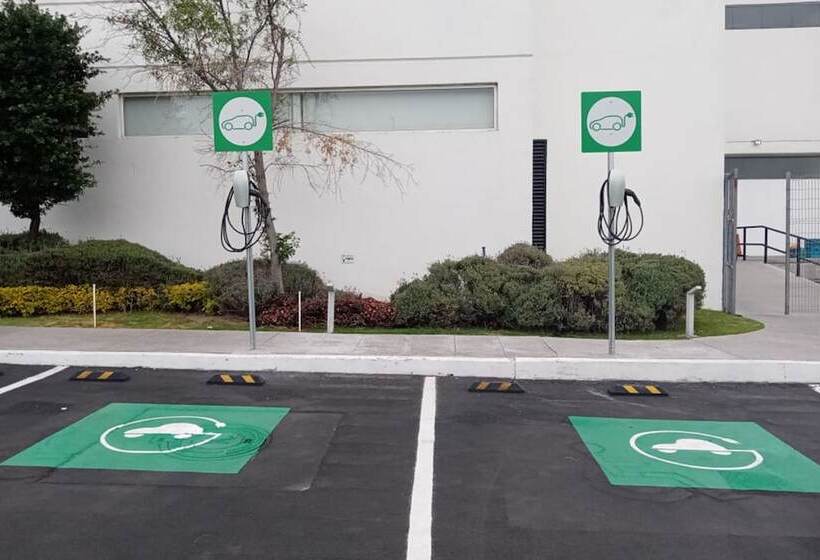 فندق Ramada Encore By Wyndham Puebla