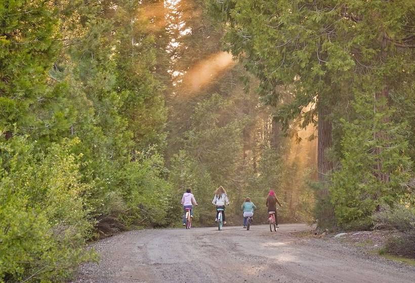 هتل Snowflower Rv Resort