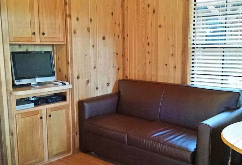 ホテル Snowflower Rv Resort