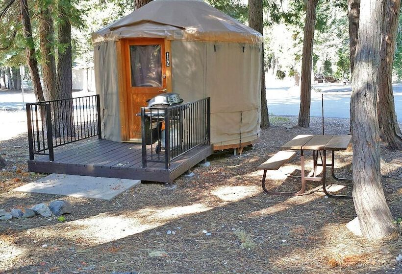 هتل Snowflower Rv Resort