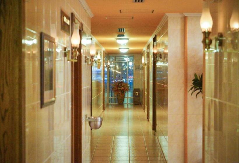 호텔 شقق منصور بلازا للشقق المخدومة