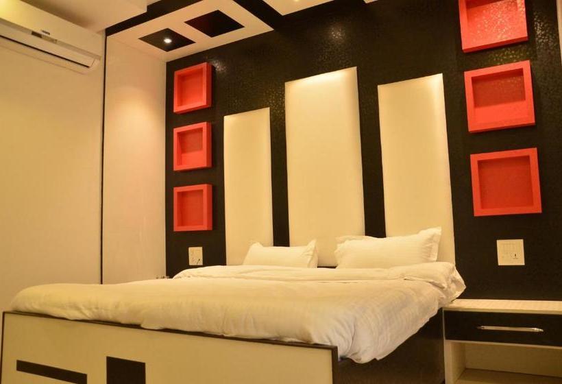 酒店 Bellevue Inn Restaurant & Resort